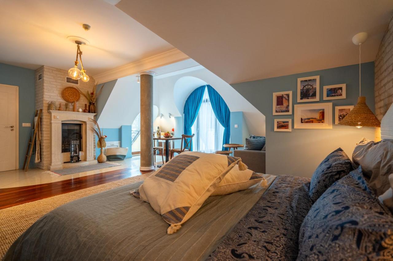 Renovated Boutique Petrus *