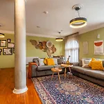 Renovated Boutique Apartments Petrus