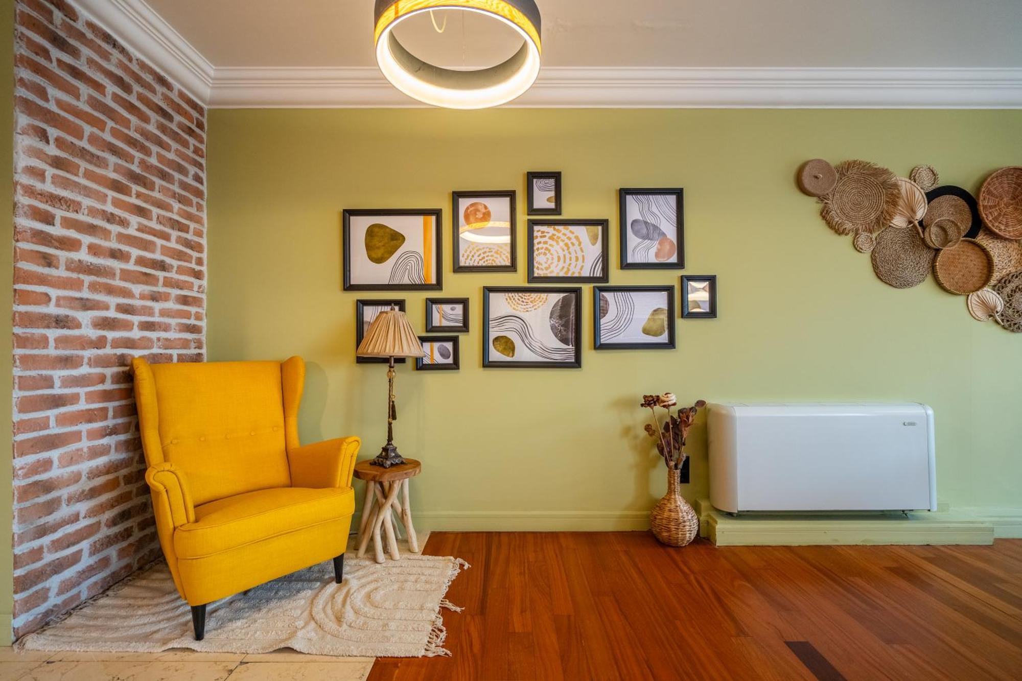Renovated Boutique Petrus Apartment Sofia